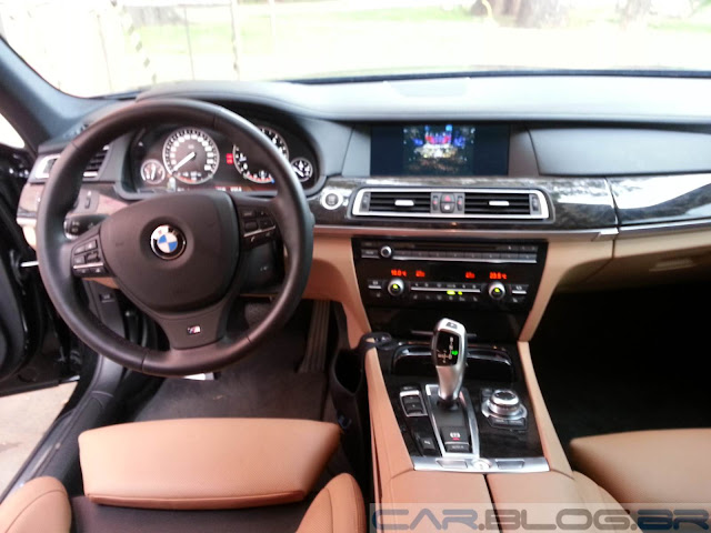 BMW 750i M Sport