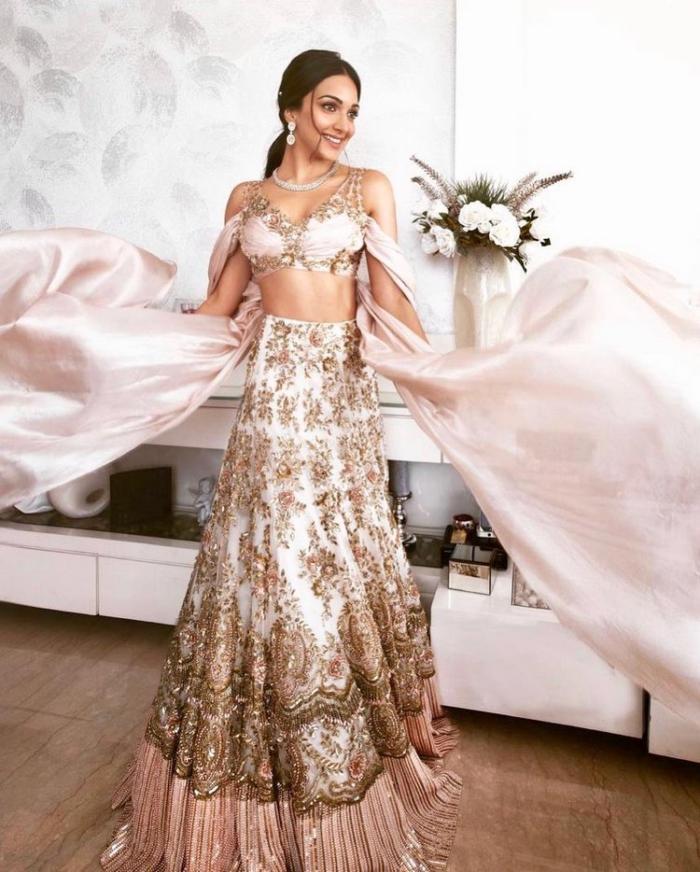 kiara advani black lehenga