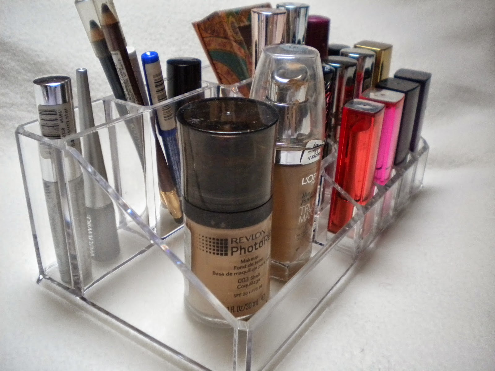 Nika's Beauty Land ACRYLIC MAKEUP STORAGE