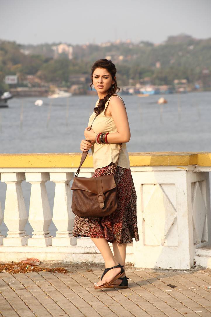 Hansika Photo Shoot At Beach From Tamil Movie