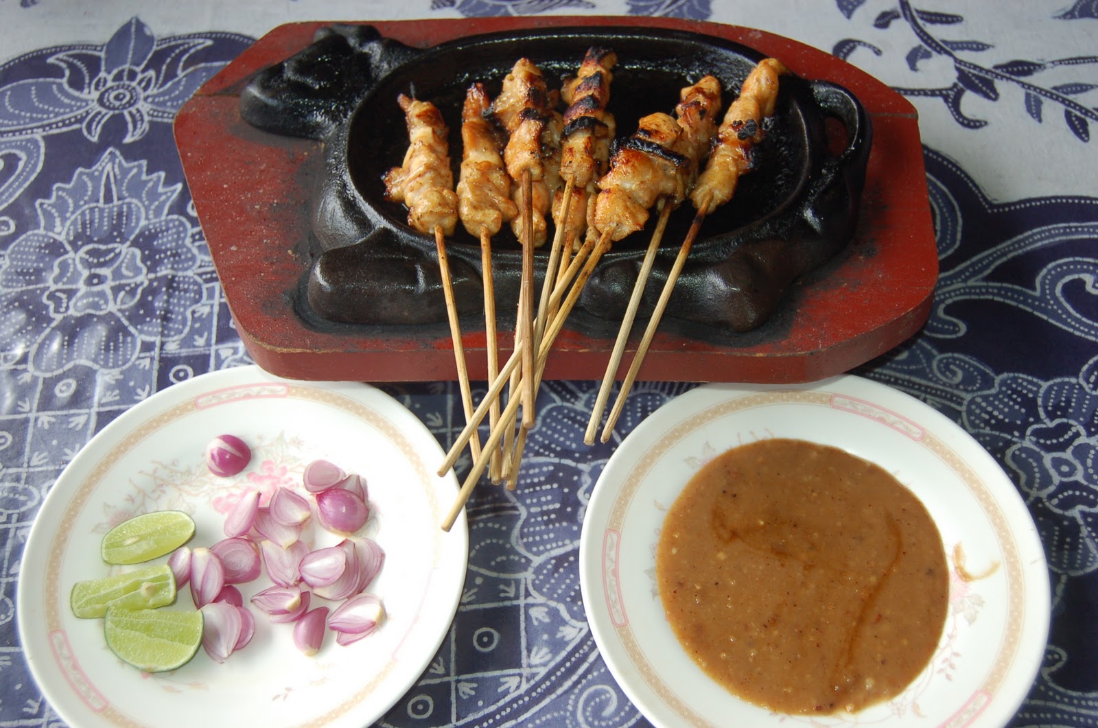 KLUYURAN Sate Hotplate