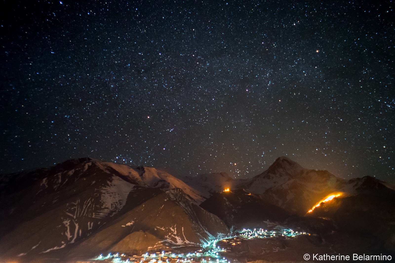 5 Reasons to Travel to (the Country) in the Winter Travel the