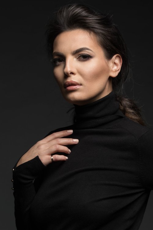 A fotografia fashion com belas modelos de Bogdan Moldovan Bogdan Moldovan 500px arte fotografia mulheres modelos fashion