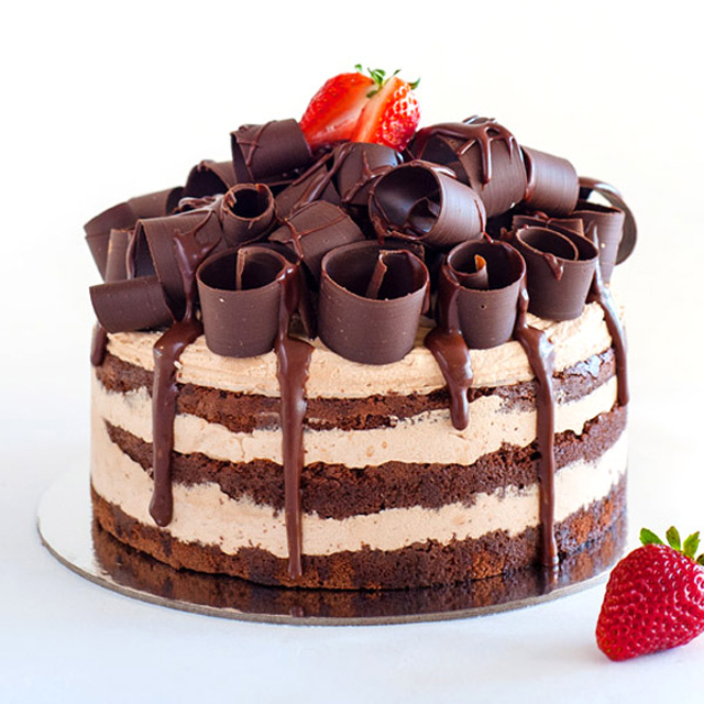 White Chocolate Truffle Layer Cake White Chocolate Truffle Layer Cake