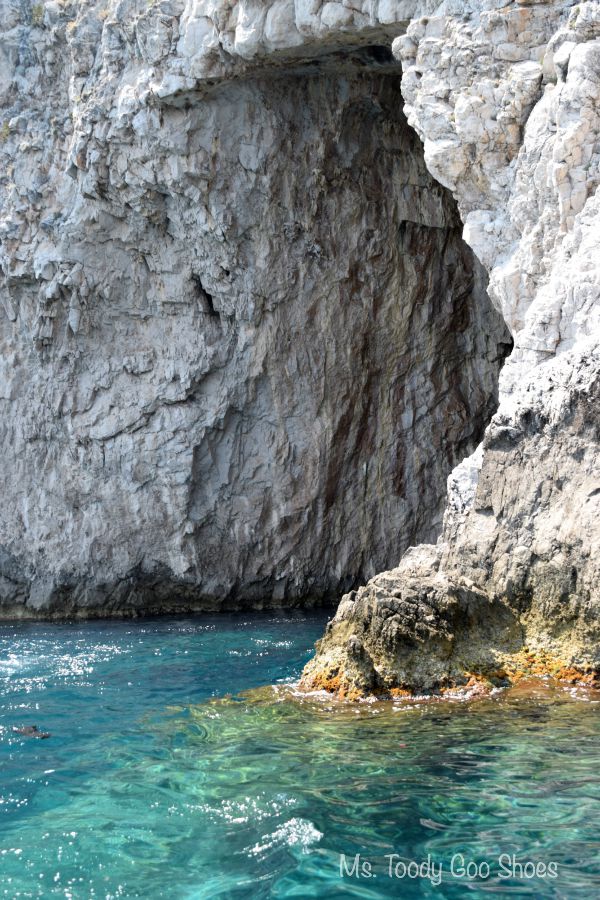 Capri, Italy: A Travel Journal | Ms. Toody Goo Shoes #Italy 