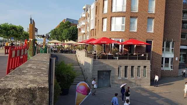 Düsseldorf.