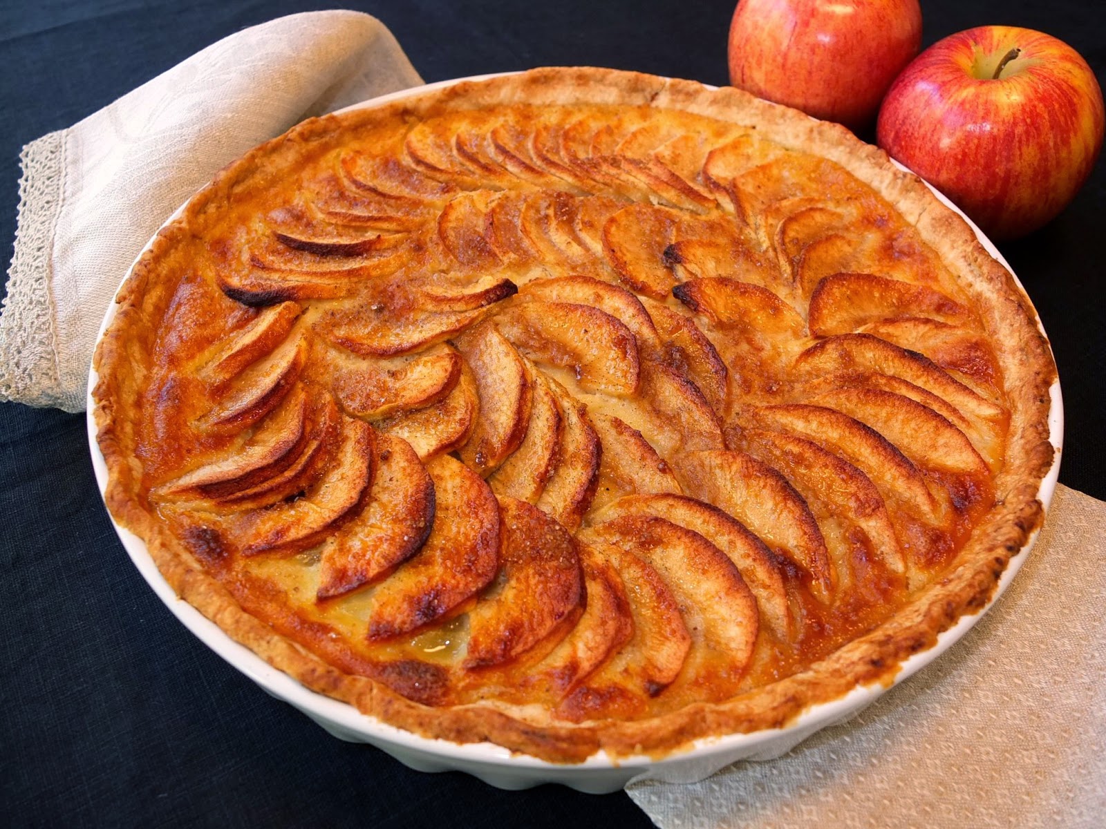 cocinando-con-lola-garc-a-tarta-cl-sica-de-manzana-y-masa-brisa