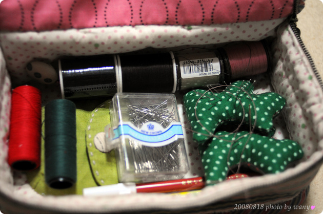 Storage bag sewing tools sewing handicraft supplies. Сумочка для хранения швейных принадлежностей.