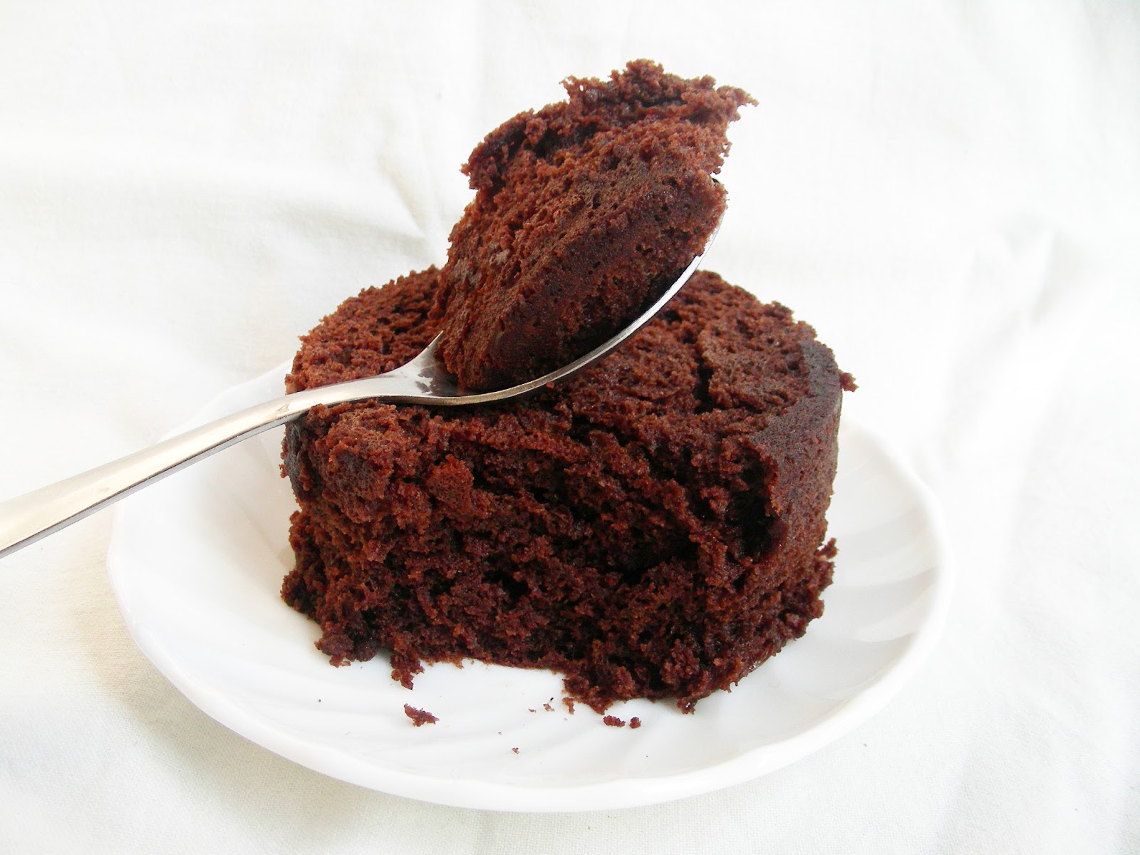 Nimmy's Kitchen Chocolate Cake in 3 minutes (Eggless)