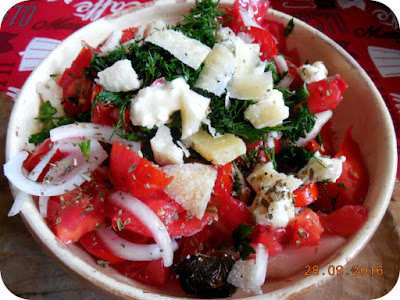 salata de rosii