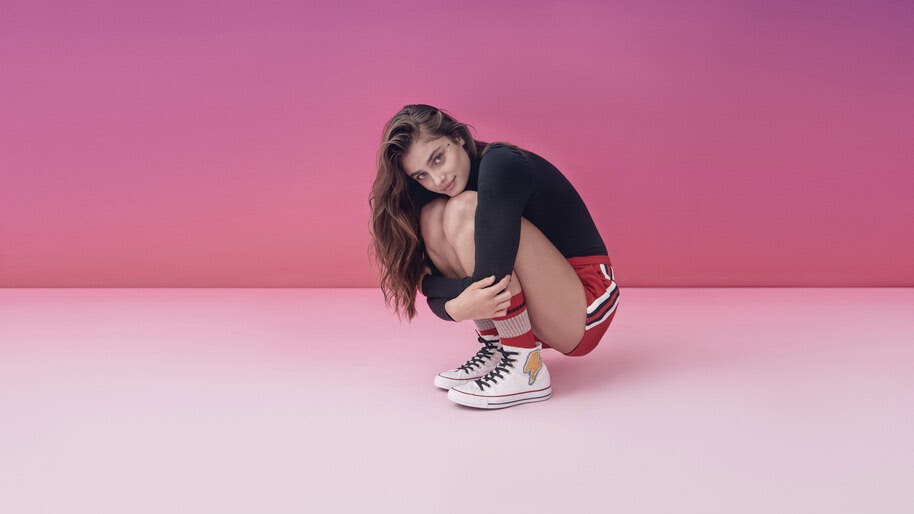 Taylor Hill, 8K, #4.2228