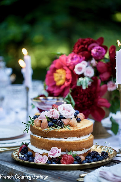 Romantic inspired table setting for the holidays