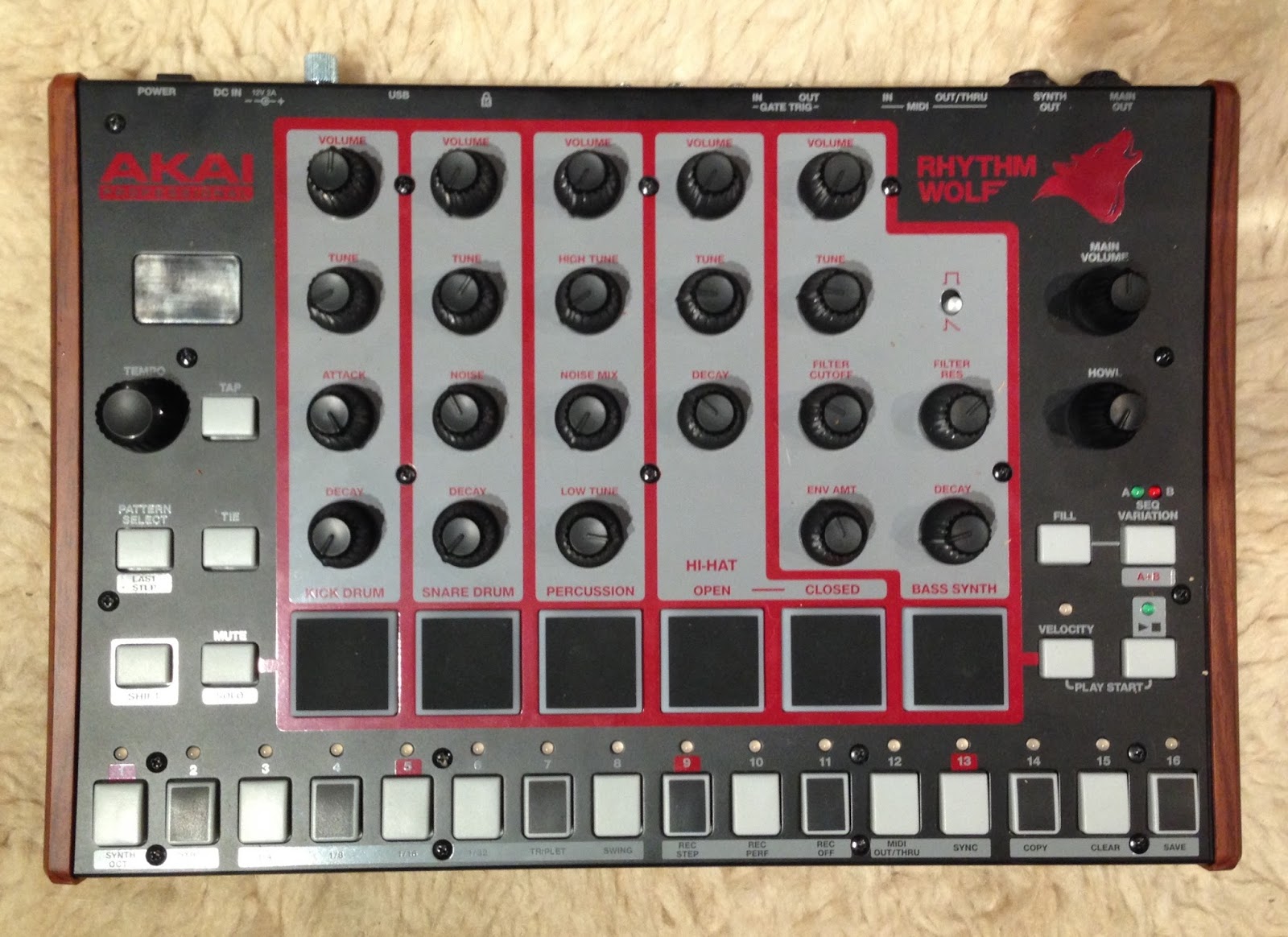 Electronic Sound Creation Rhythm Wolf Individual Drums Outs