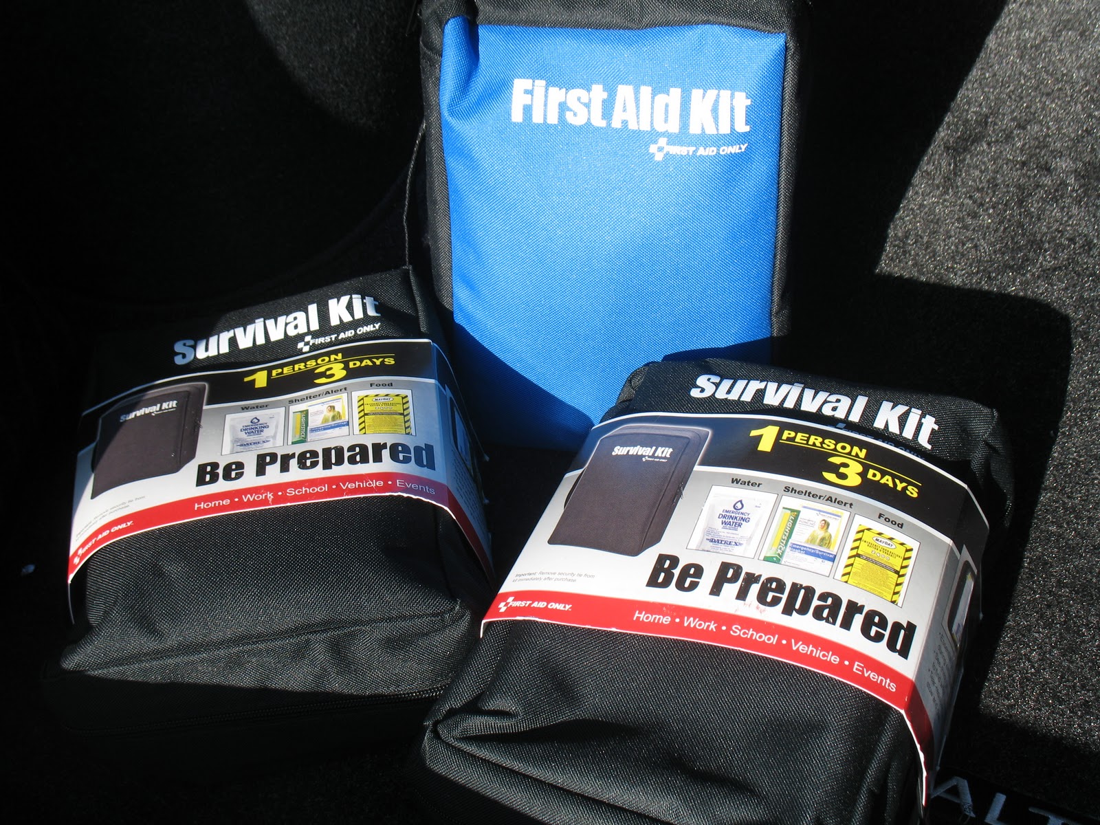 An Apple for the Crafter Emergency Preparedness Make A Car Kit