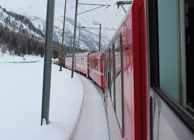 Bernina express por los Alpes nevados
