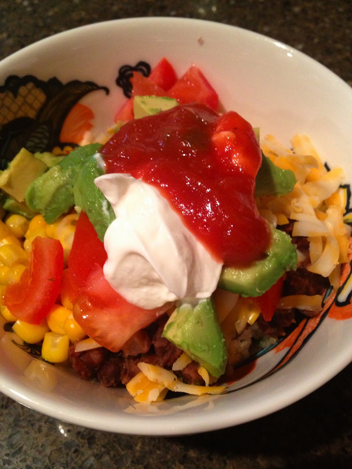 Confessions of a Health Queen: Quinoa Black Bean Burrito Bowl