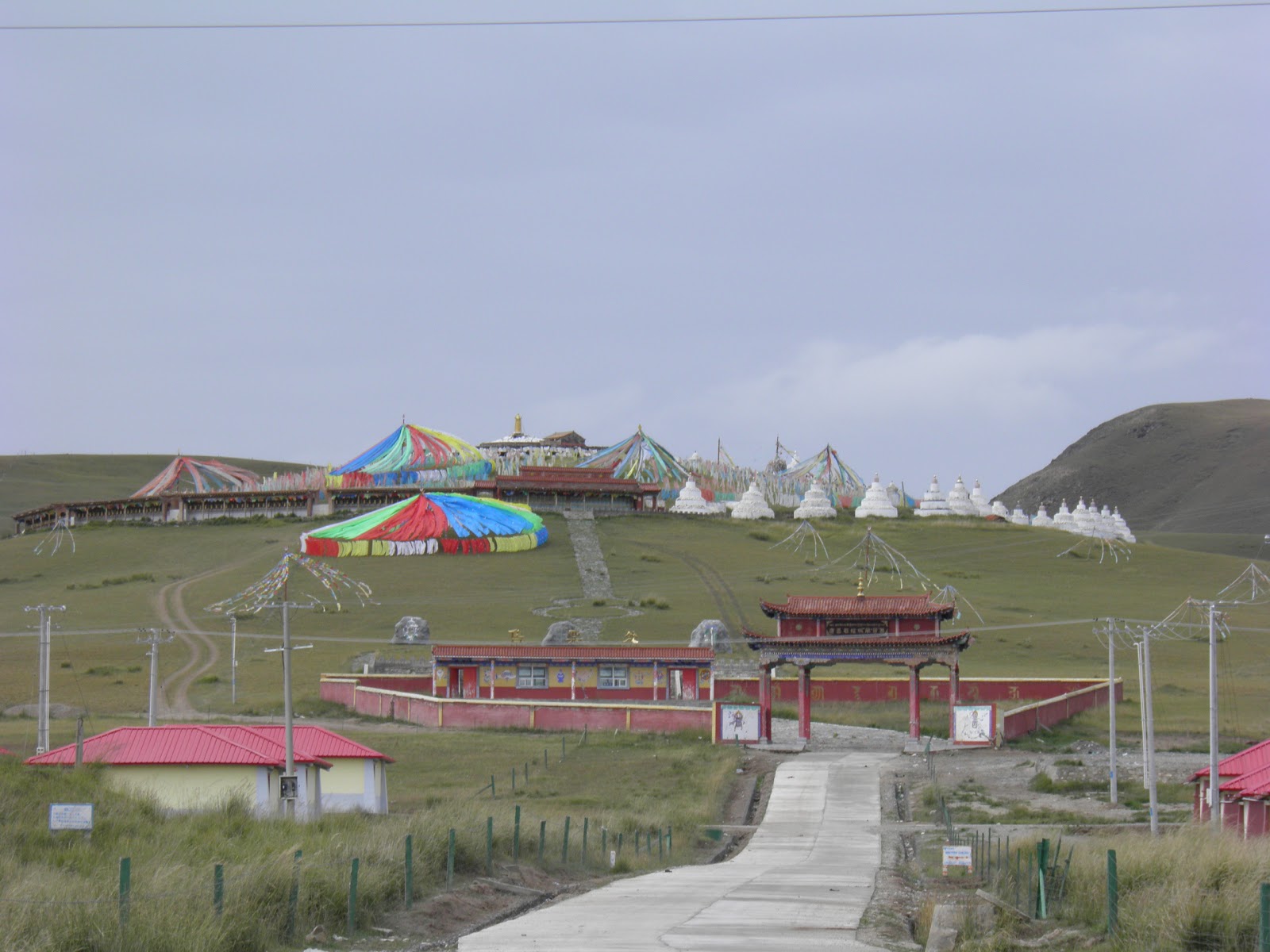 Round the world bike ride: China part 4: Delingha to Linxia