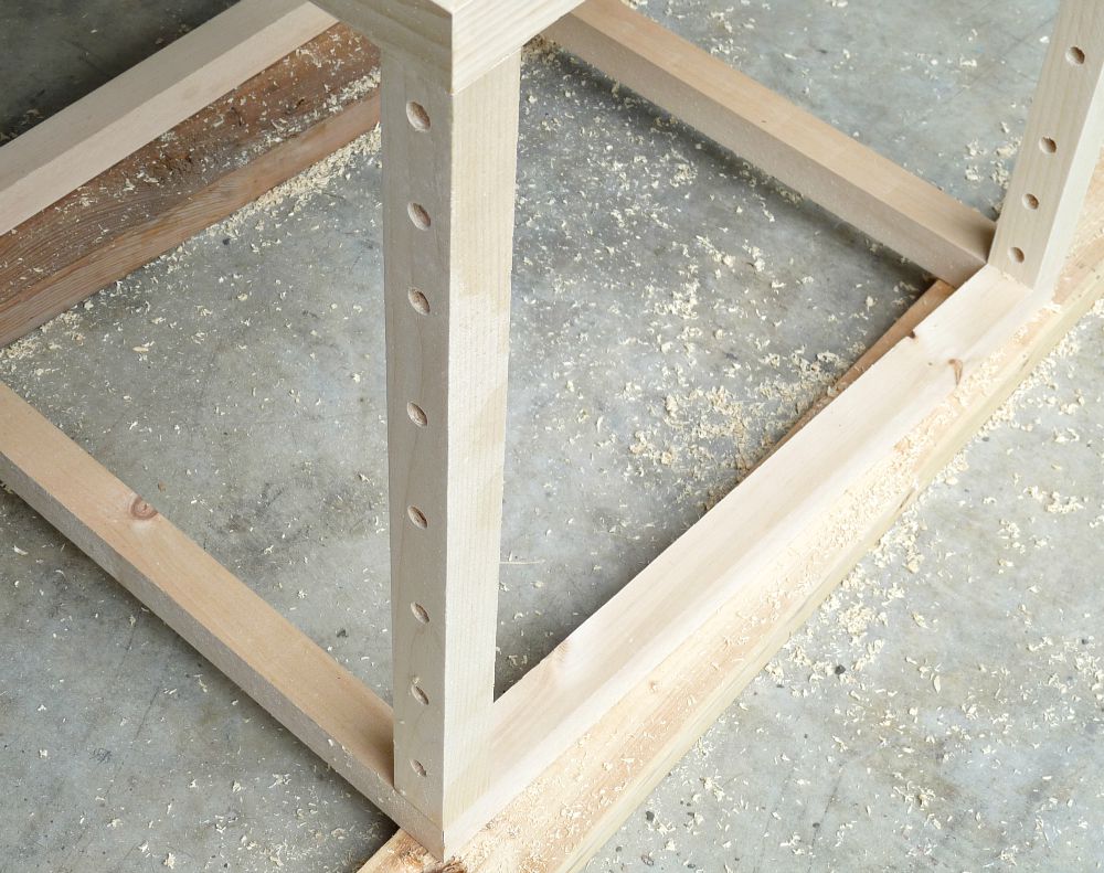 DIY Nautical Accent Table Dans le Lakehouse