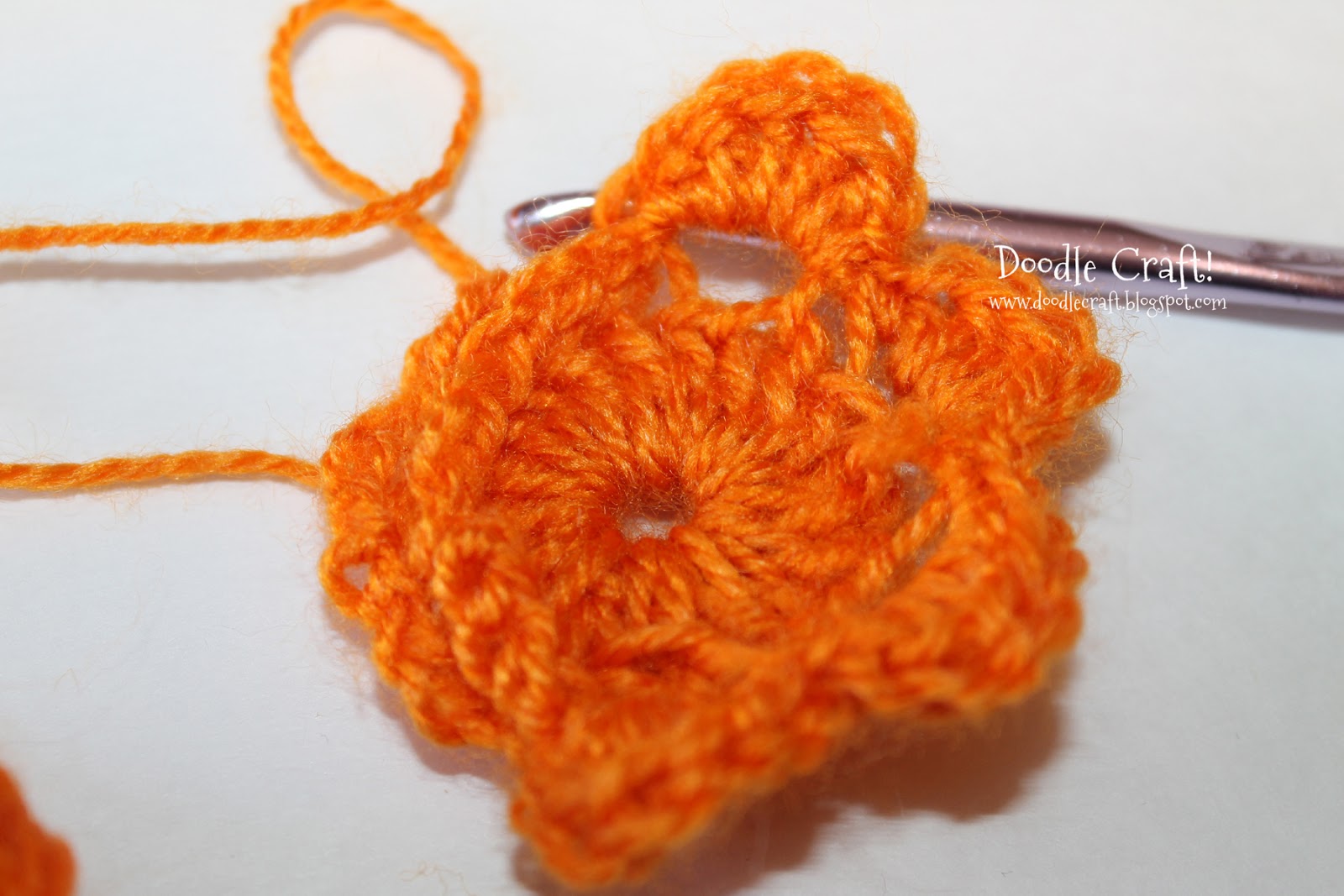 Doodlecraft Crochet a Rosette Tutorial!