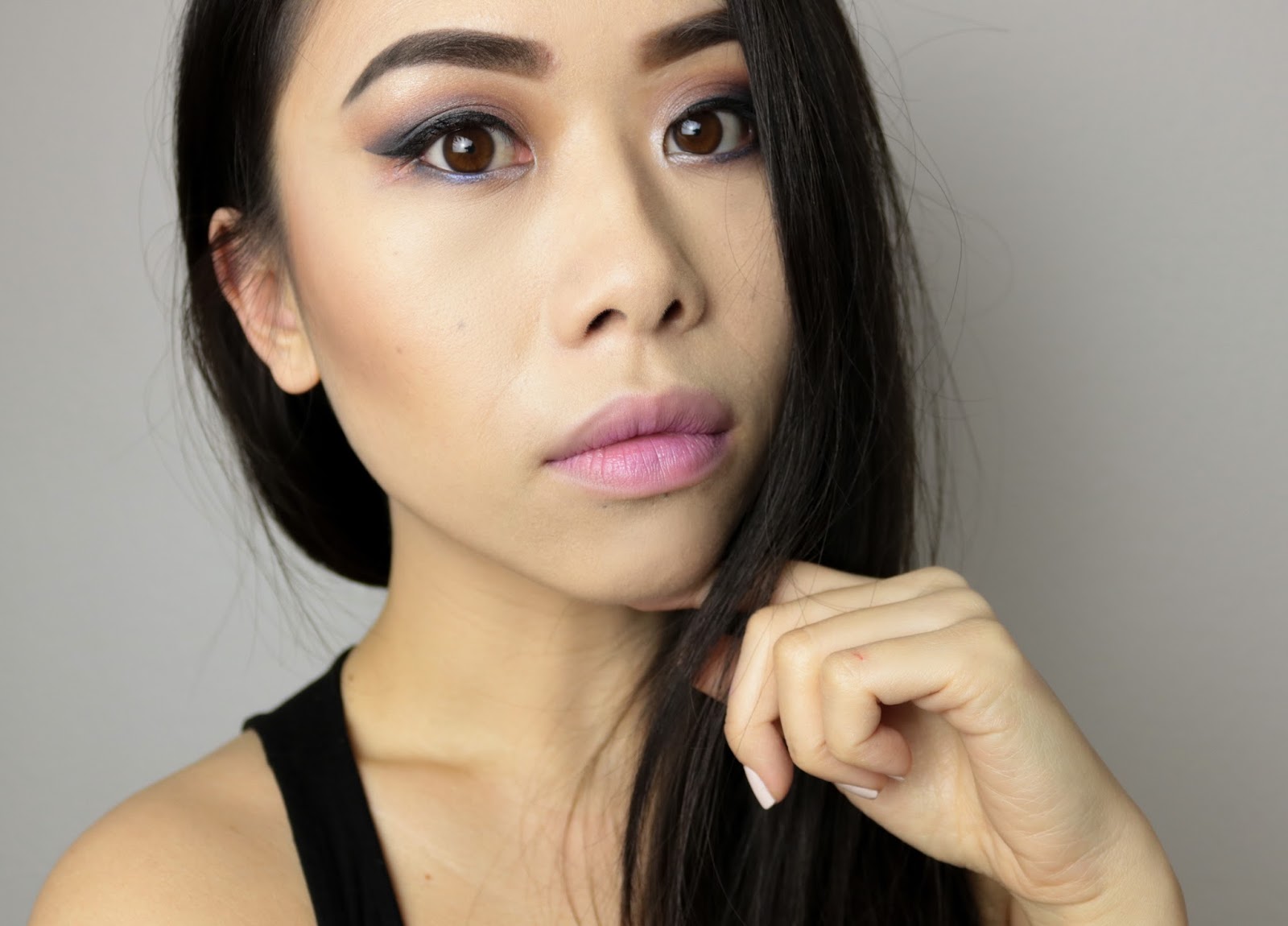 One Shade of Grey | Monday Shadow Challenge