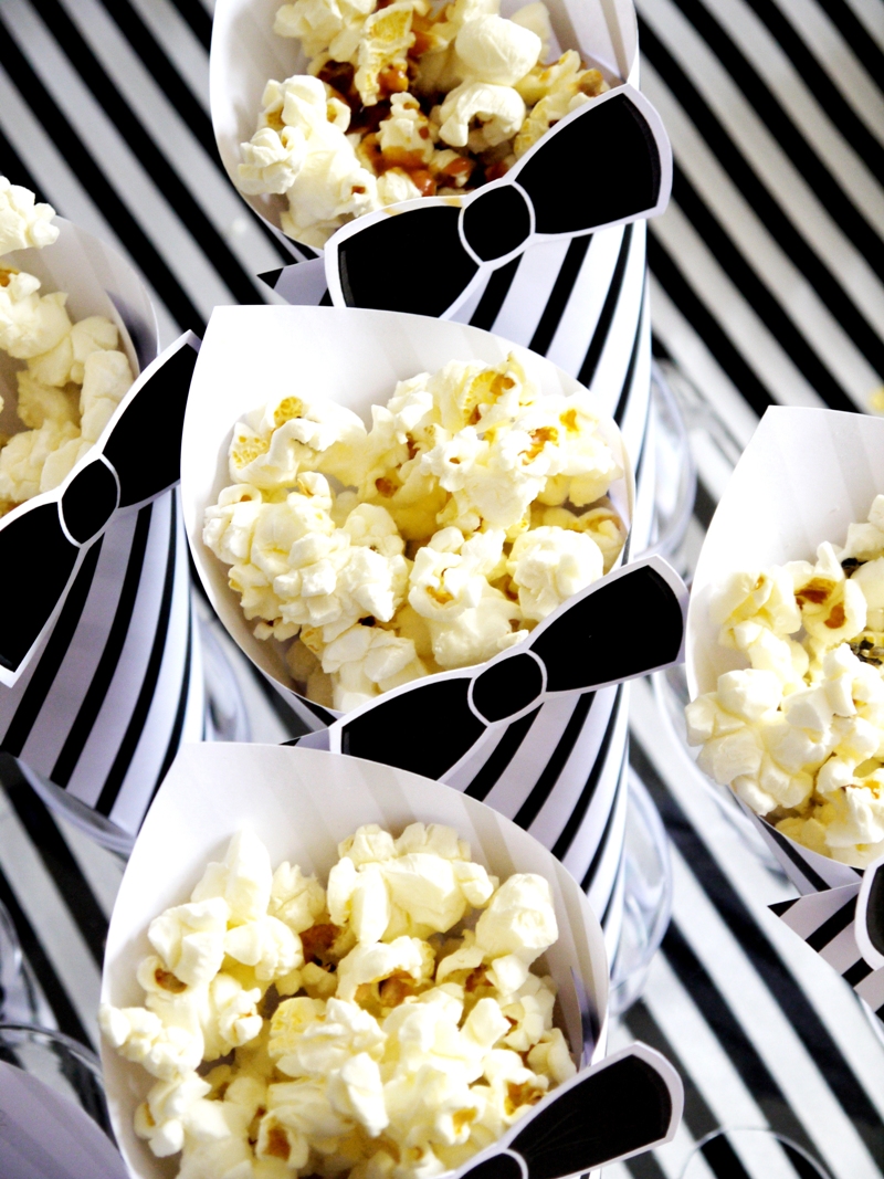 Oscars Viewing Party Ideas DIY Popcorn Bar & Printables Party Ideas