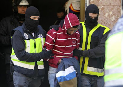 La mayoría de los yihadistas detenidos en España cobraban pensiones públicas y ayudas para el pago del alquiler Yihadistas, musulman, islam, españa, ayudas, dinero, alquiker