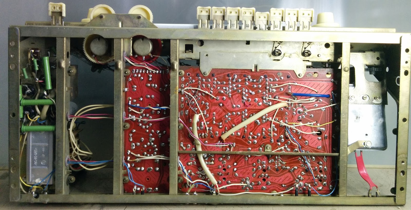 תיקון רדיו ישן I ראש אלקטרוני I הוספת FM: RRR RIGONDA Radiogram mono