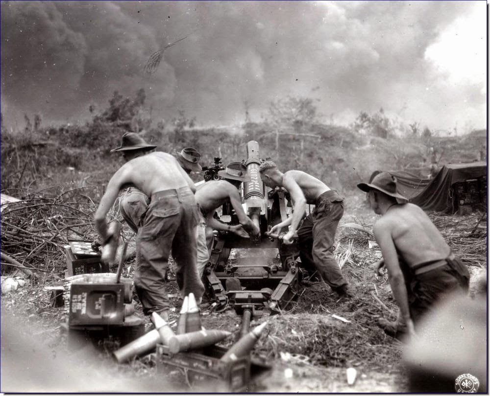 PICTURES FROM WAR AND HISTORY Australian Soldiers In The Second World War (WW2) A Pictorial PICTURES FROM WAR AND HISTORY Australian Soldiers In The Second World War (WW2) A Pictorial