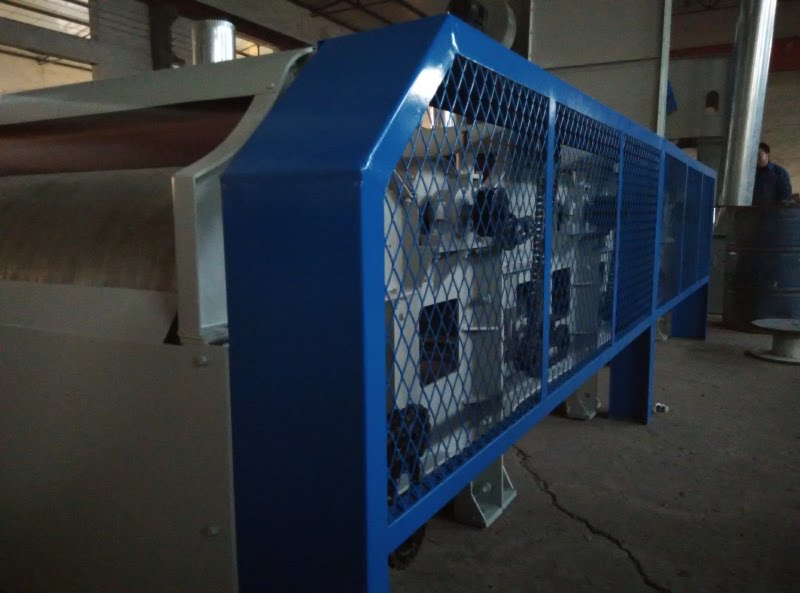 Textile waste recycling machine Nylon carpet opening/recycling machine