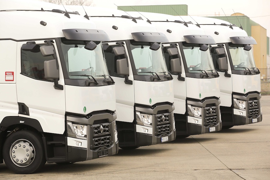 Renault truck t. Renault Trucks t 2021. Renault Trucks t440 новый. Тягач Рено т801. Renault Trucks 2030.