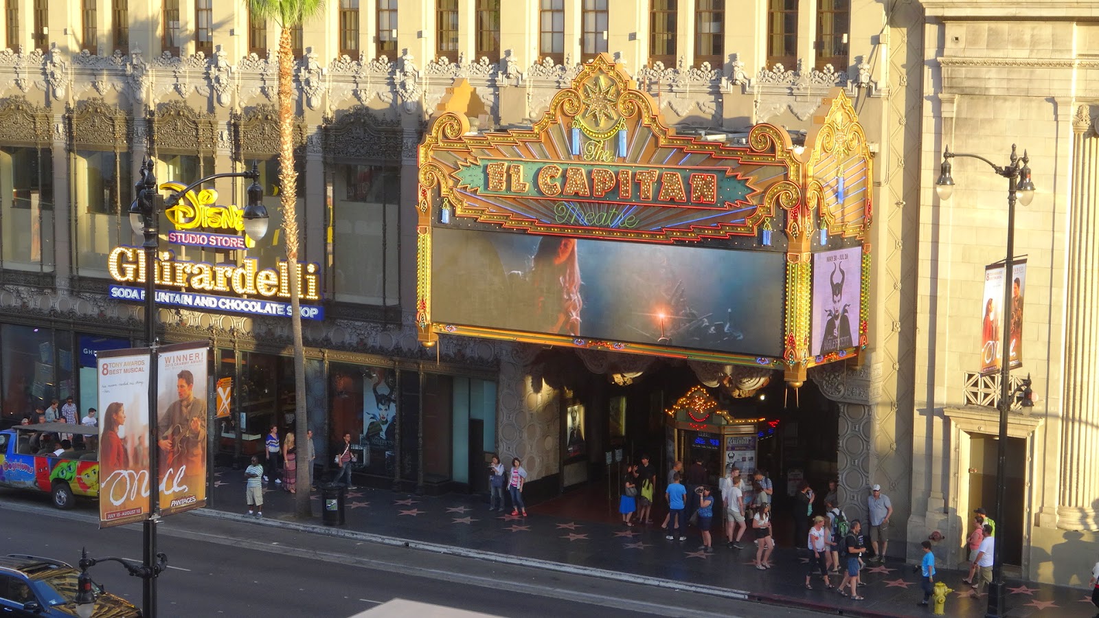 LOS ANGELES (Warner, UCLA, Venice, Walk of Fame) - 35 Dias en solitario por la West Coast americana. (47)