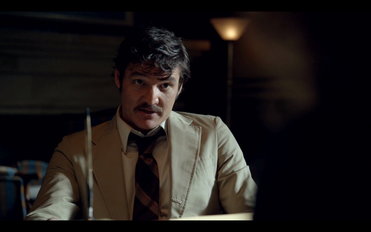 Films Et Séries Tv Avec Pedro Pascal EvilTwin's Male Film & TV Screencaps 2: Narcos 1x02 - Pedro Pascal