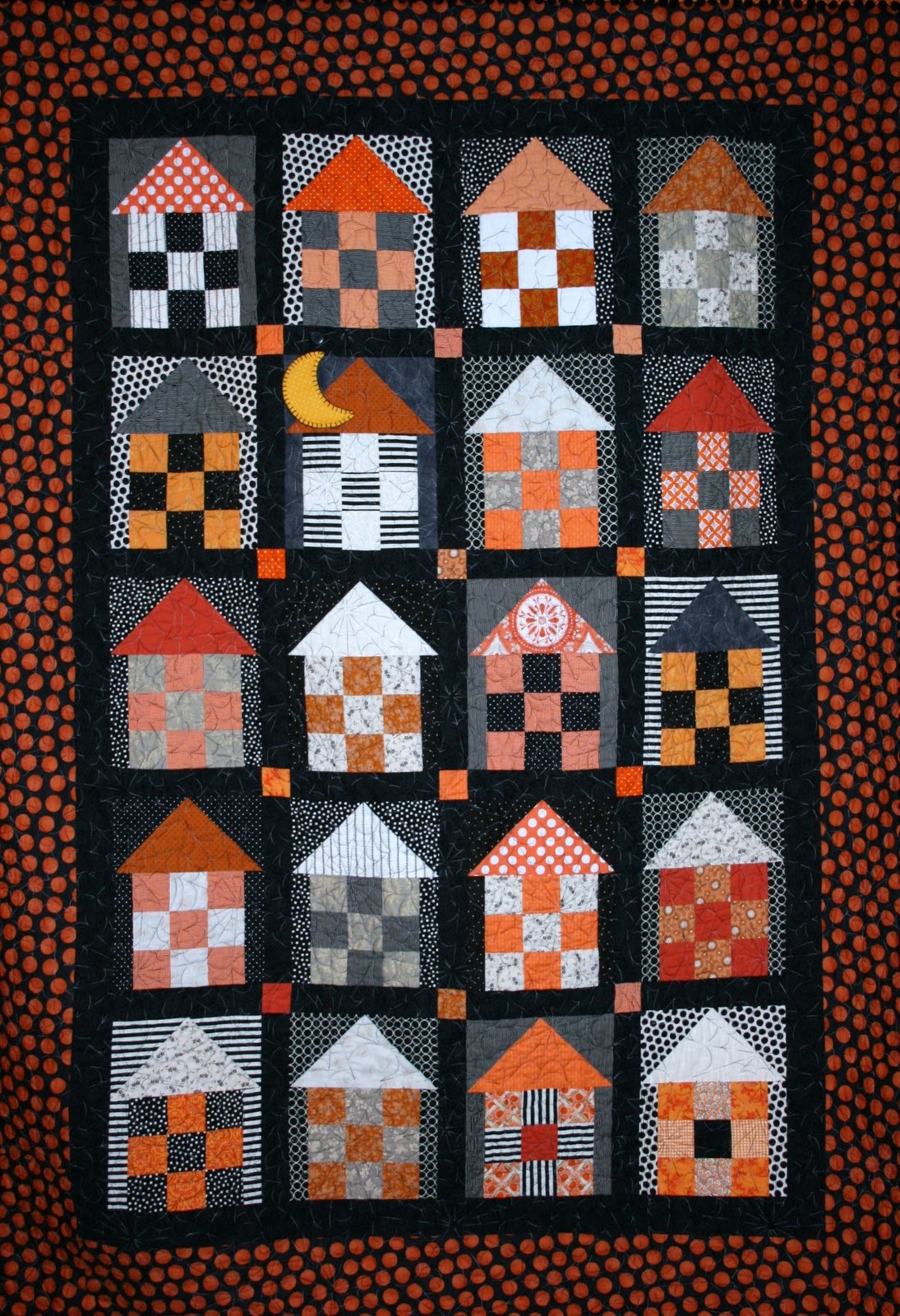 Quilt Inspiration Fun Halloween quilts Haunted Houses