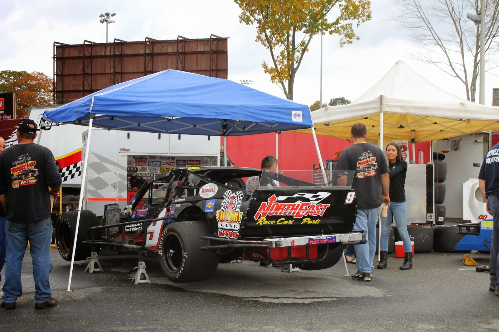 Race Chatter on WNRI.COM, 99.9 fm, 1380 am, Tune in radio, Alexa, Apple ...