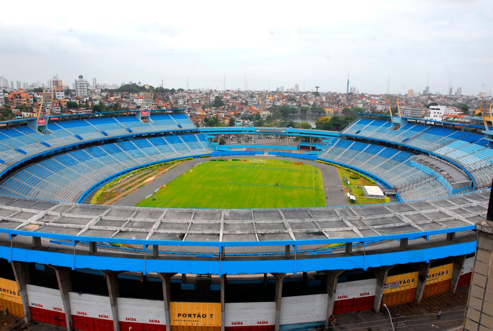 Esporte Clube Bahia BA McNish Futebol