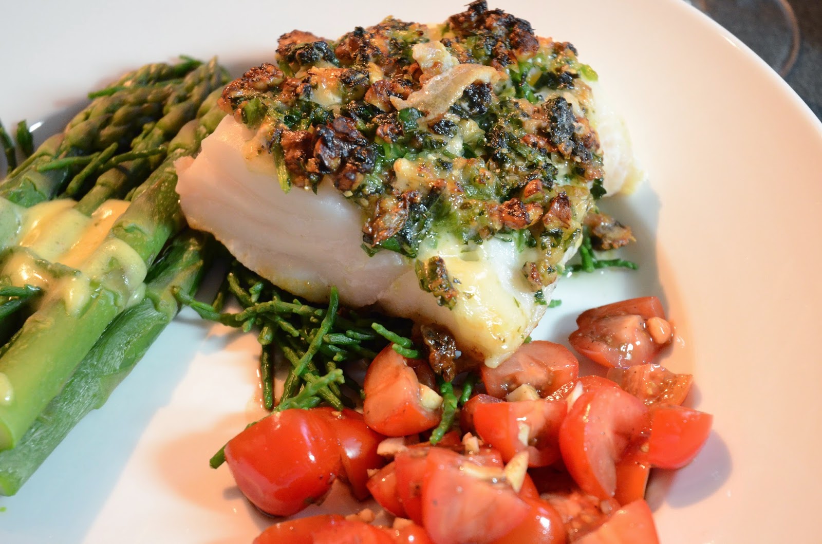 Foodycat: Fish with wild garlic walnut pesto crust