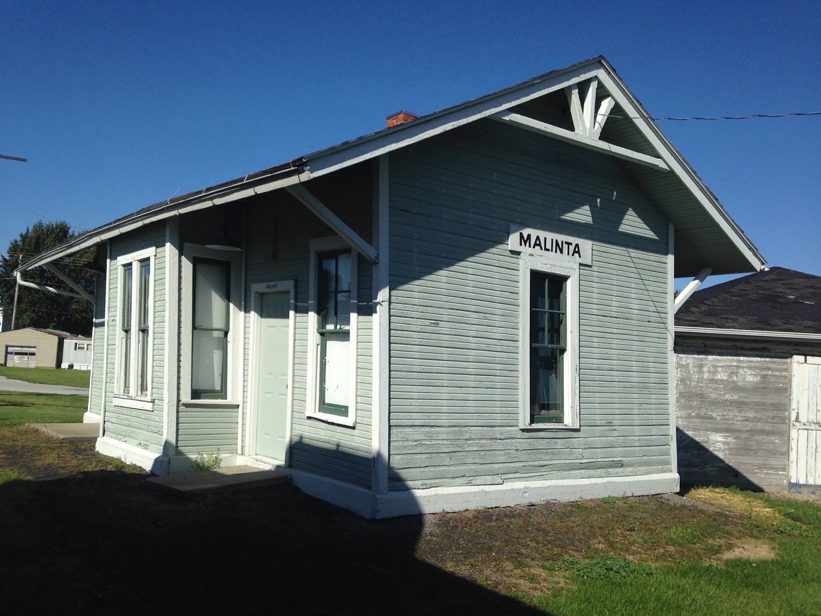 Towns and Nature Malinta, OH NKP(Cloverleaf) Depot and Freighthouse