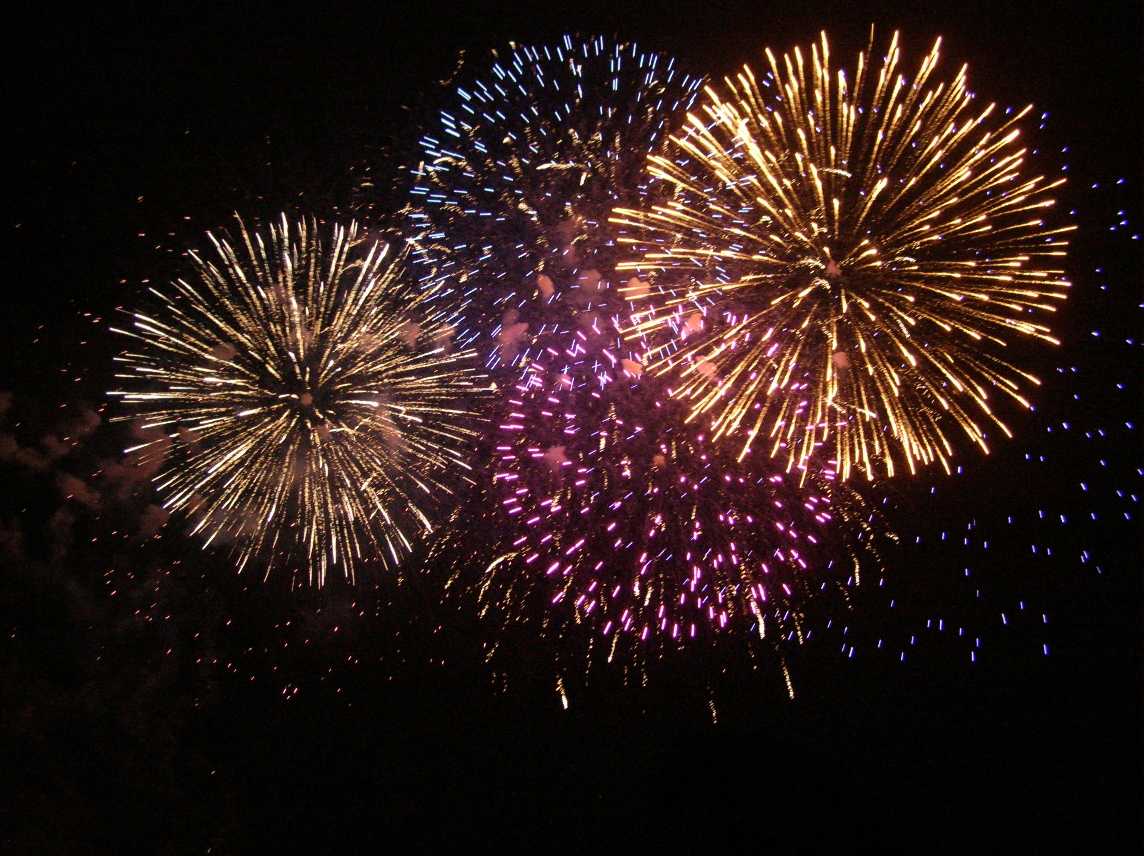 Fireworks Tonight Play US fireworks-tonight-play-us