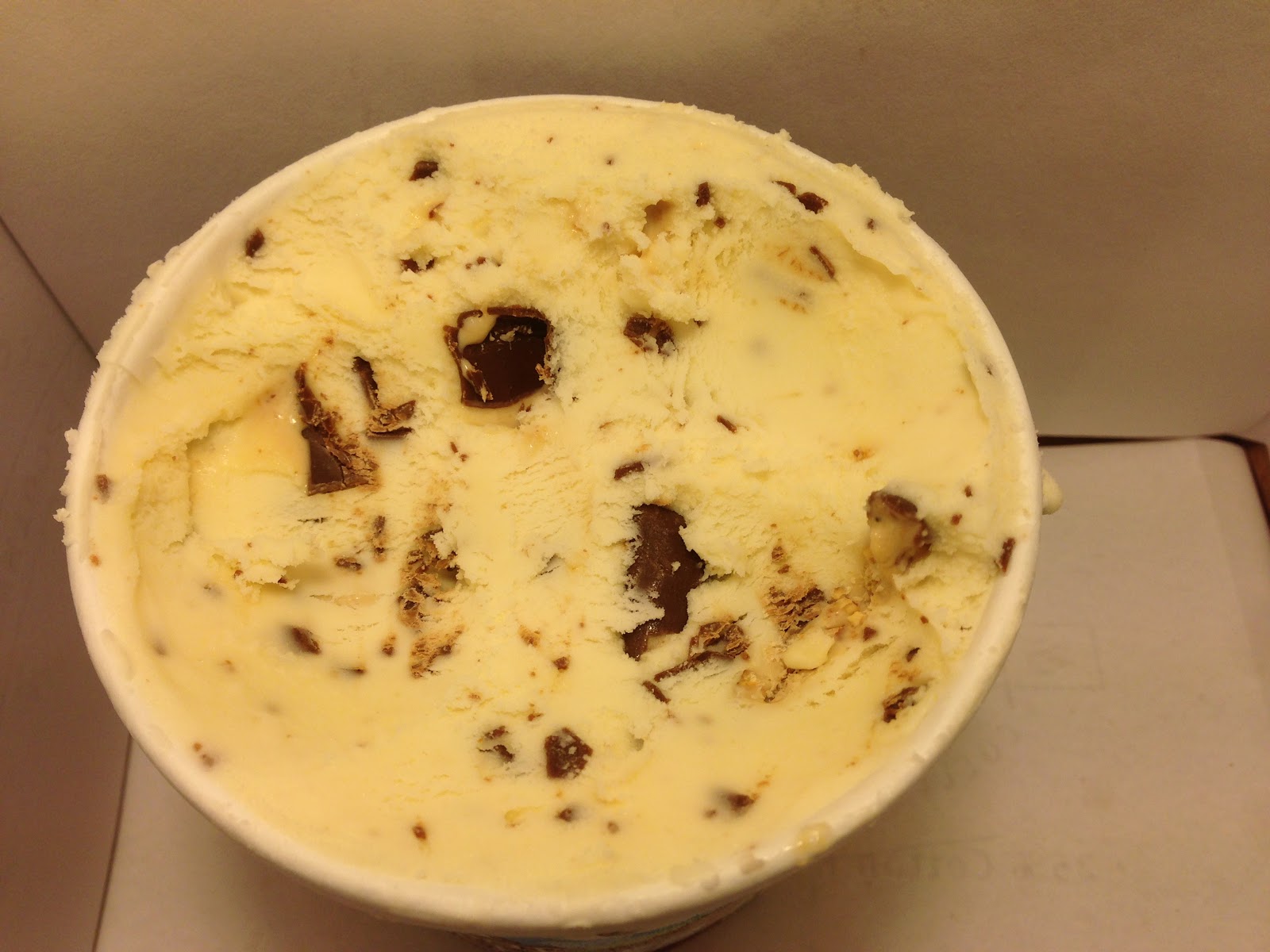 Crazy Food Dude Review Ben & Jerry's Vanilla Heath Bar Crunch Ice Cream