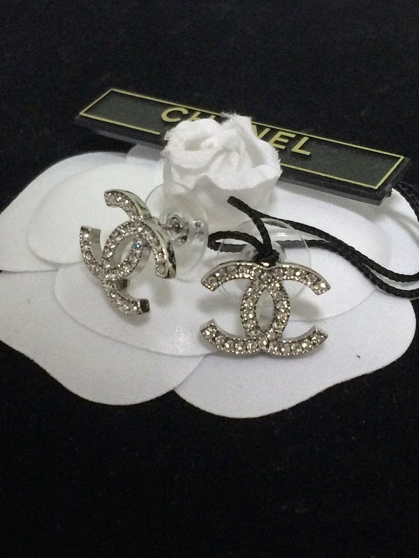 Chanel Earring Review AUTHENTIC CHANEL EARRINGS CLASSIC CC LOGO SILVER