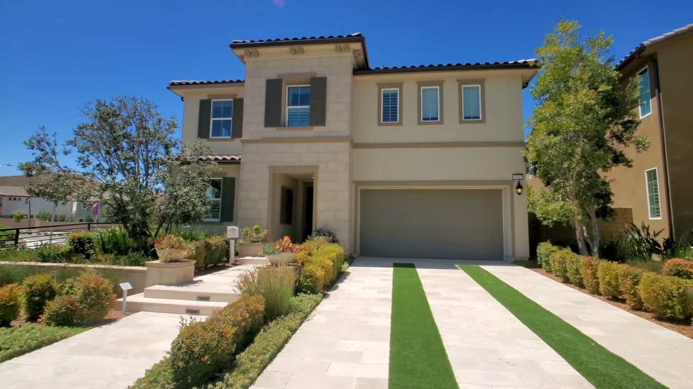 28 Photos vs. Model Home for Sale | Luxury Home in Santa Clarita, CA vs. Interior Design Tour