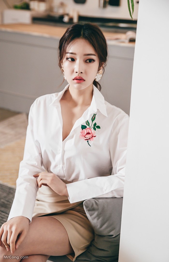 Beautiful Park Jung Yoon in a fashion photo shoot in March 2017 (775 photos) photo 31-13