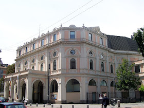 The Teatro del Verme in Milan, where Martinelli made his operatic debut in 1910