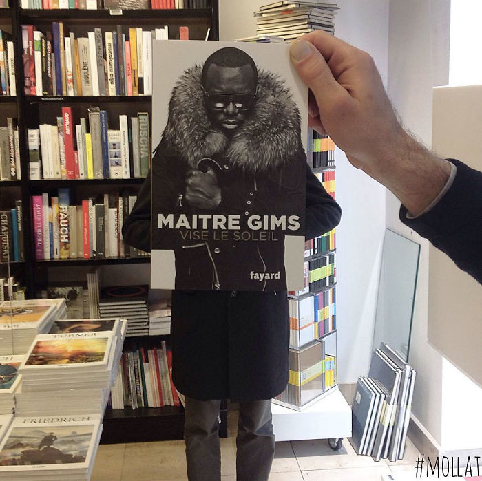 40 Hilarious Pictures That Show What Bookstore Employees Do When They're Bored 40 Hilarious Pictures That Show What Bookstore Employees Do When They're Bored