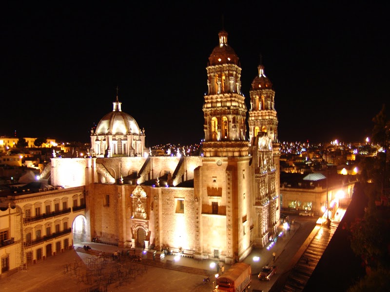 Visita Zacatecas de Noche