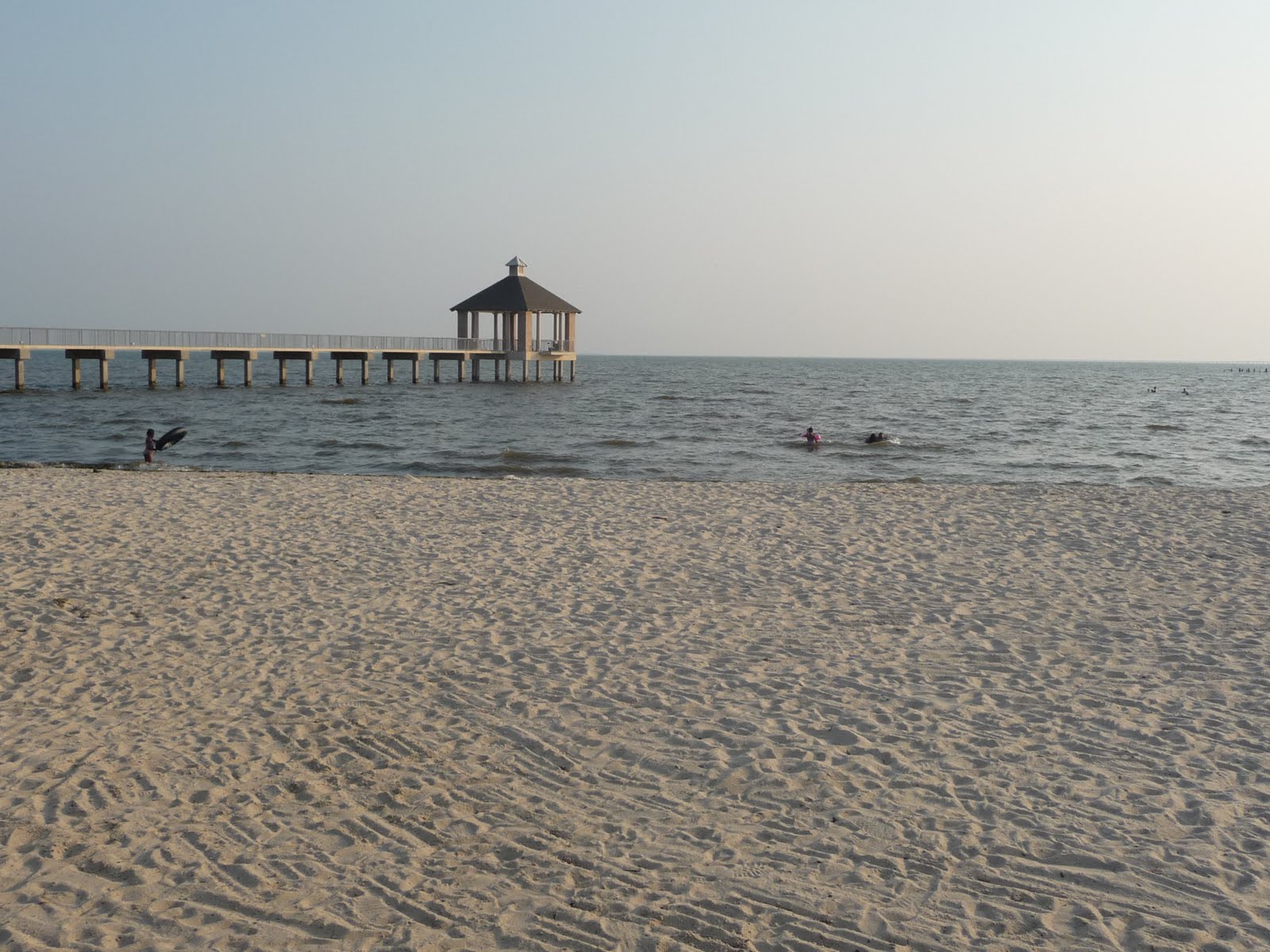 seniors walking across america DAY 149 FONTAINBLEAU STATE PARK