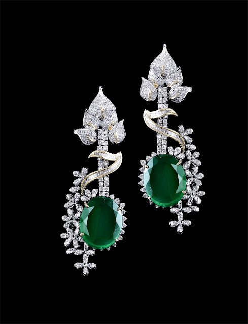 Colonial Queen By Dwarkadas Chandumal Jewellers