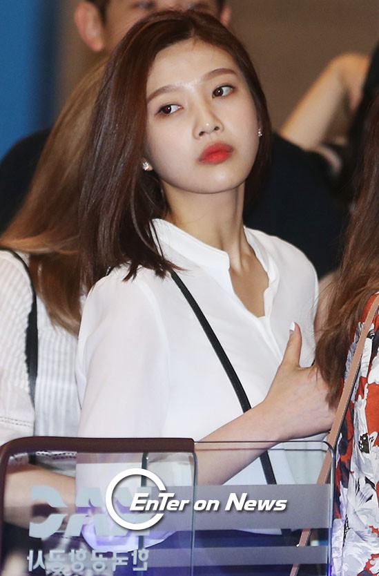 오늘공항에서 아침부터 미모대박난 조이 | 인스티즈