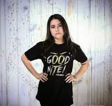 foto Prilly Latuconsina foto Prilly Latuconsina