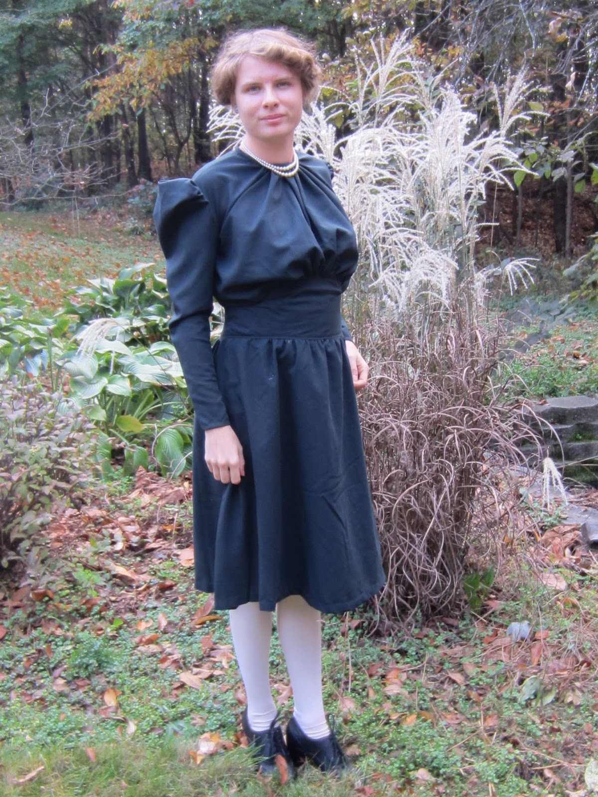 The Ugly Dame : A Black Wool Dress . . and a Furry Friend Too